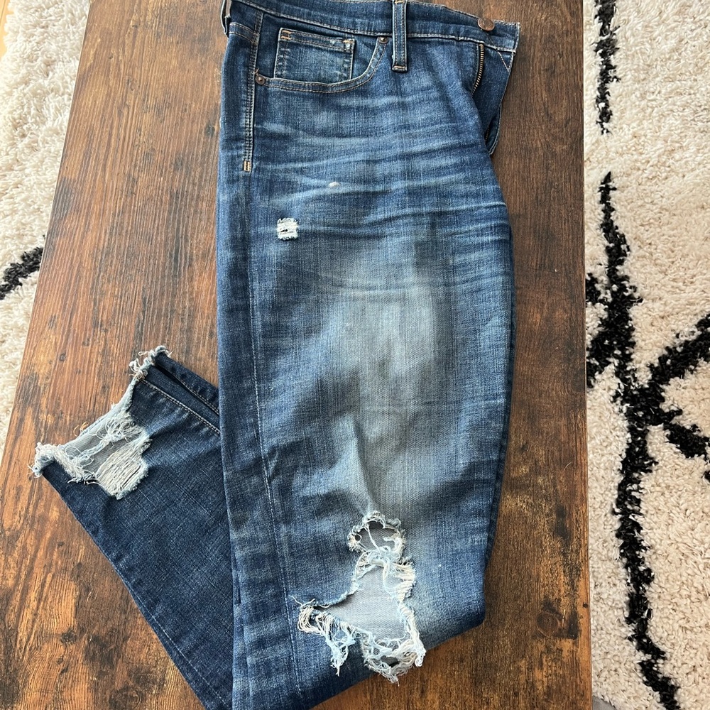 Madewell Skinny Distressed Blue Jeans